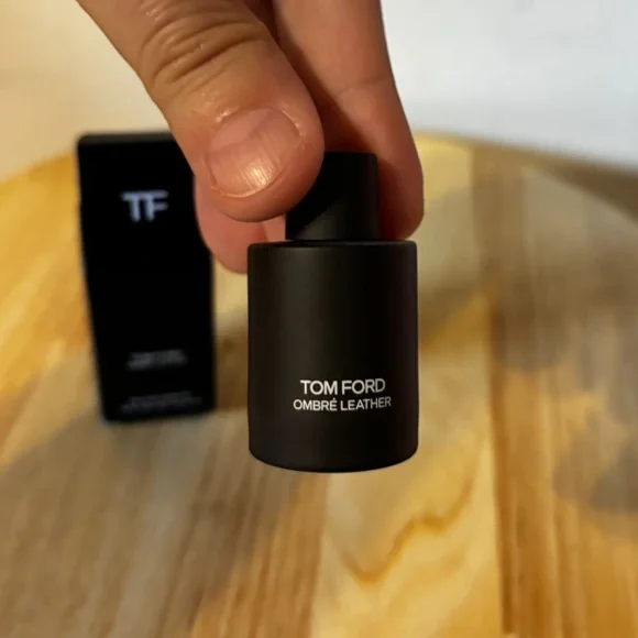 Tom Ford Ombre leather mini trial size 4 mL new in box - Picture 4 of 6